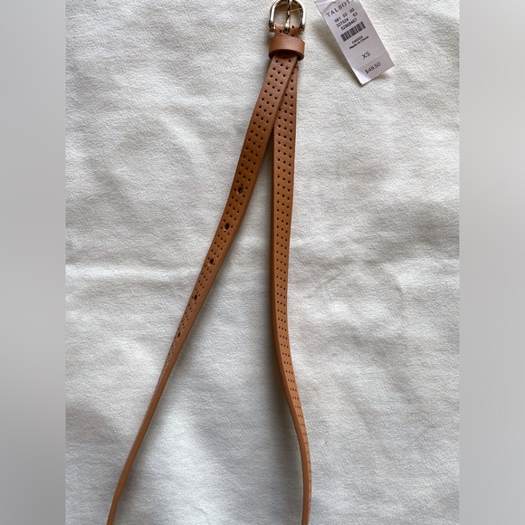 NWT Talbots Skinny Brown Perforated Belt with Gold Hardware - Picture 3 of 3